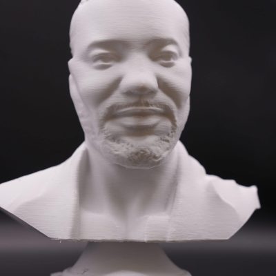 Buste 3D Roi Mohammed VI en PLA, édition limitée, majestueux et unique, hommage artistique au Souverain marocain.