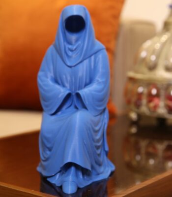 Statue Woman Djellaba Niqab