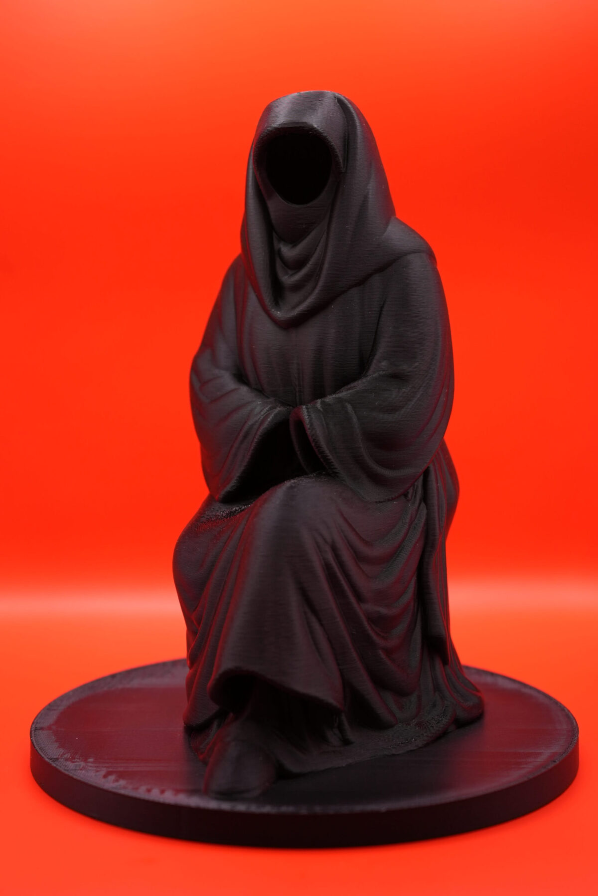 Stunning Elegant Statue Woman Djellaba Niqab (25 cm)