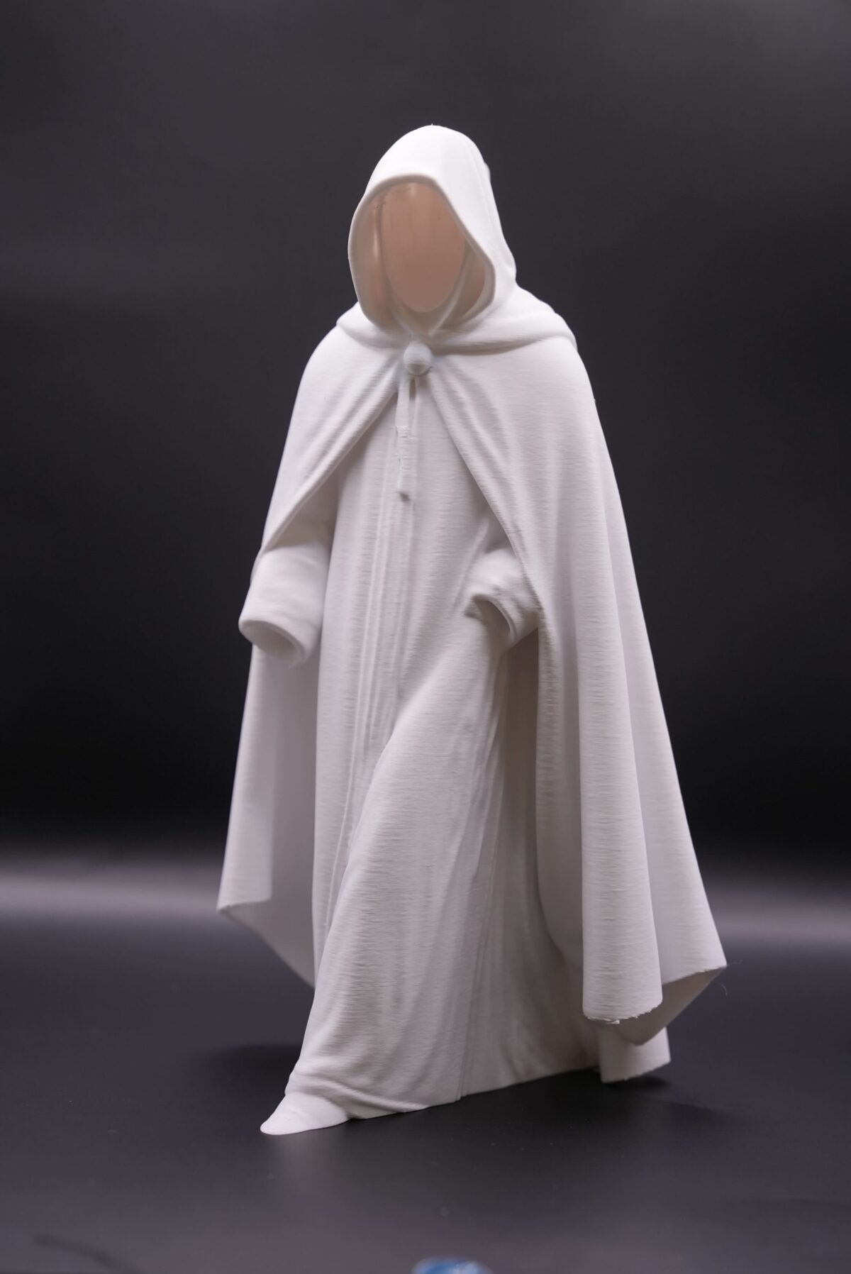 Limited Edition 3D-Printed Selham Statue – 45 cm of Timeless