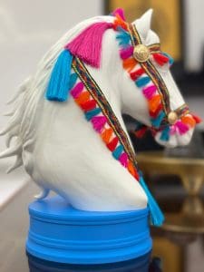Buste de cheval marocain Édition Blanche — « Esprit Festif » 